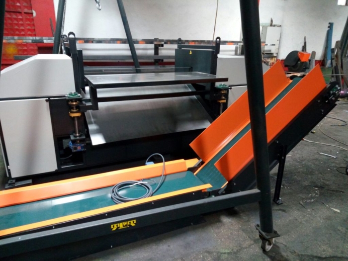 Palet Parçalama Makinesi